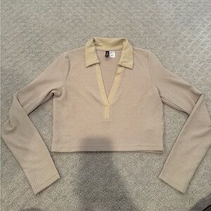H&M Beige Ribbed Crop Top with Collar